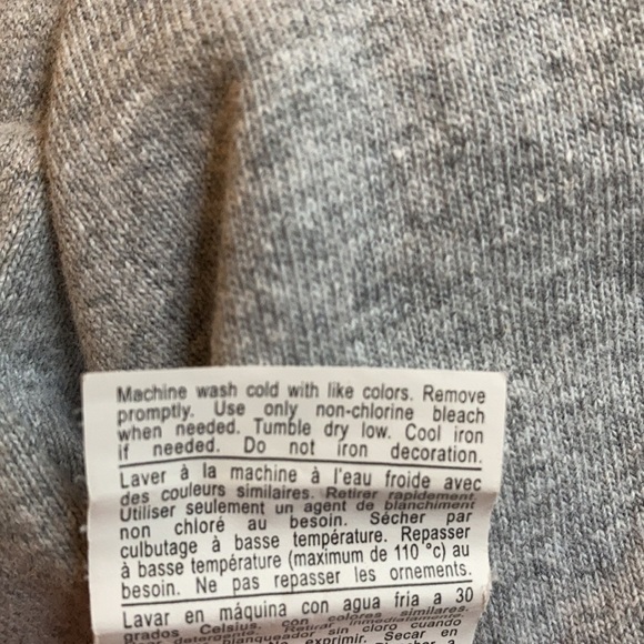 Champion Embroidered Logo T-Shirt - Picture 11 of 11